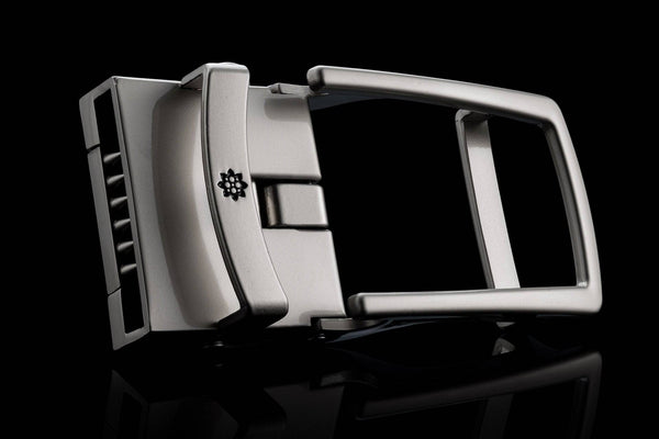 Offene Schnalle für elegante Gürtel ohne Löcher in Silber